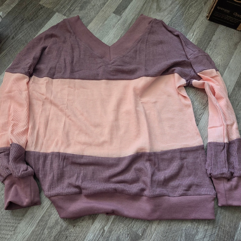 Waffle Knit Colorblock V-Neck Pullover Mauve Peach Long Sleeve Top Size L